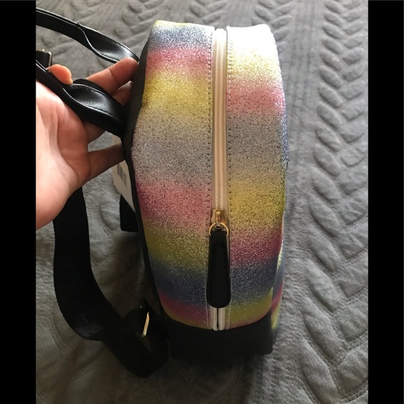 Shed-Free Glitter Shimmer Backpack!!! main image 6